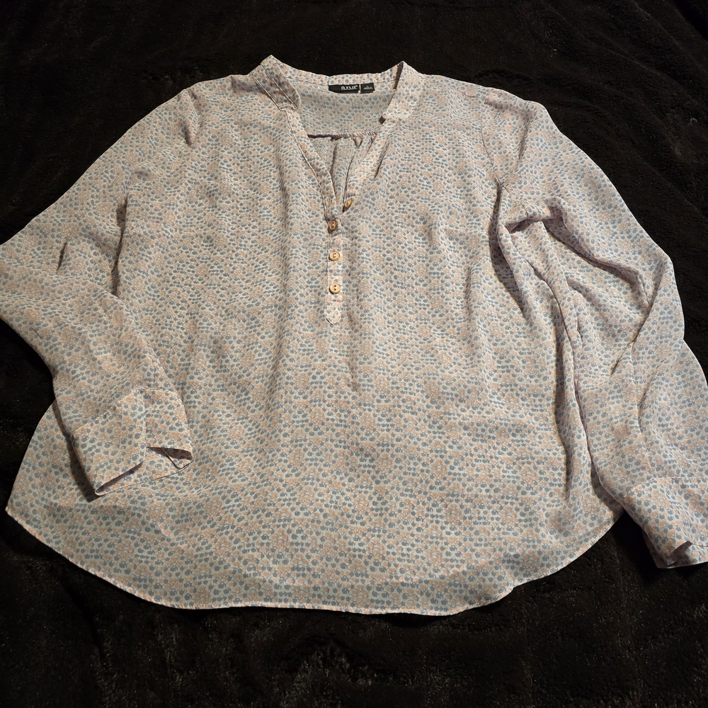 a.n.a Women's Blouse - Light Pink and Blue Floral